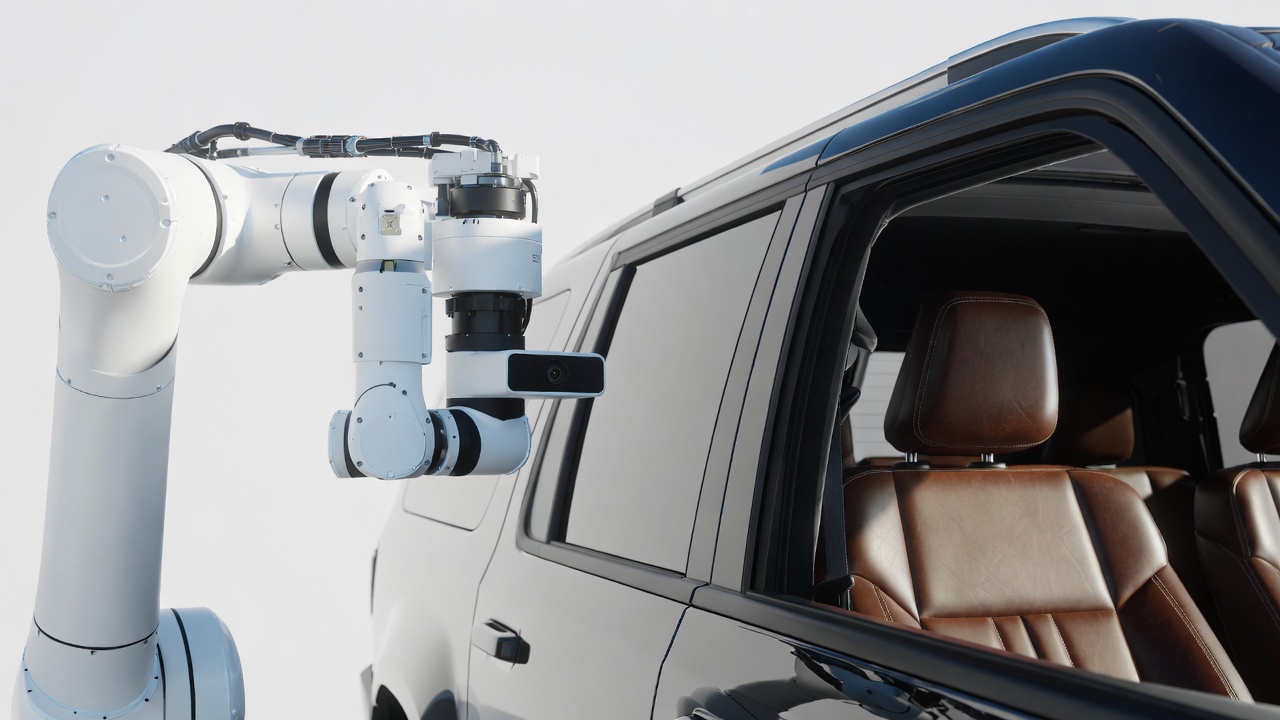 Robot camera at vehicle